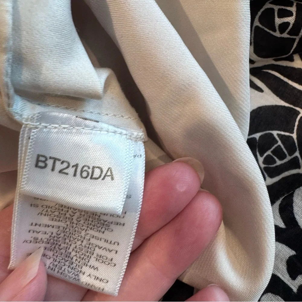 BCBGMaxAzria Monochrome Patterned Dress,‎ Size Large